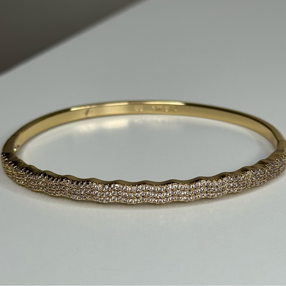 Elegant Gold and Silver Women's Bracelet